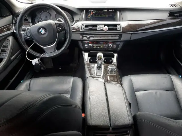 2016 BMW 528 XI