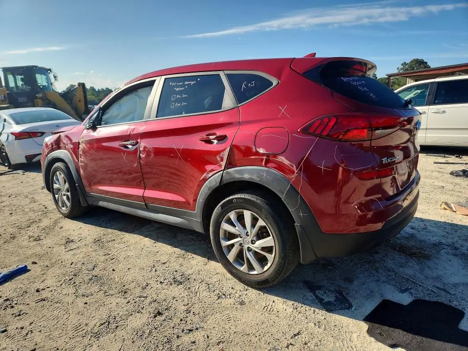 2021 HYUNDAI TUCSON SE  