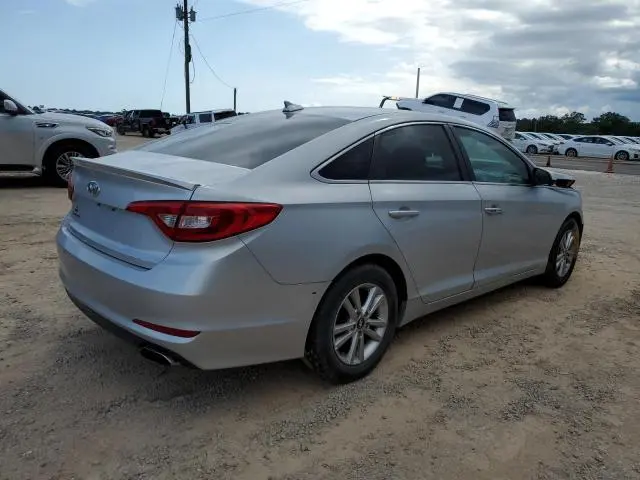 2017 HYUNDAI SONATA SE  