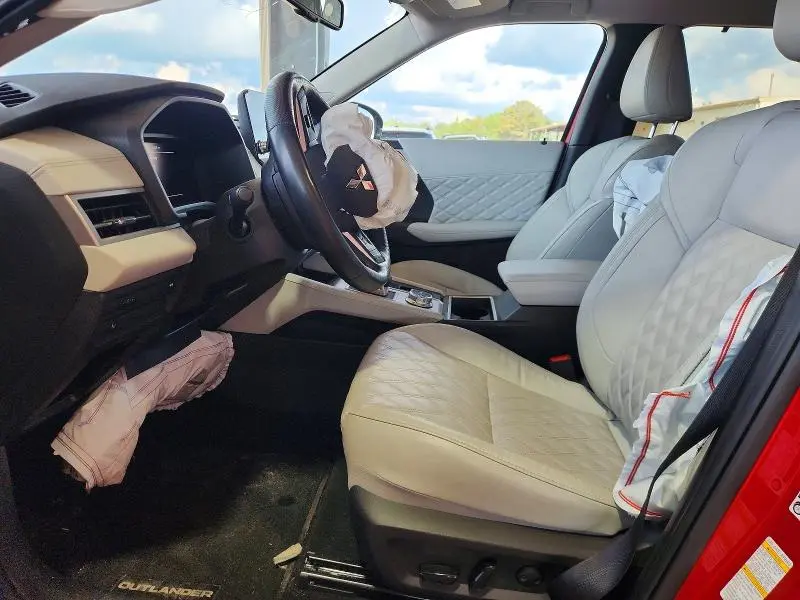 2024 MITSUBISHI OUTLANDER SEL  