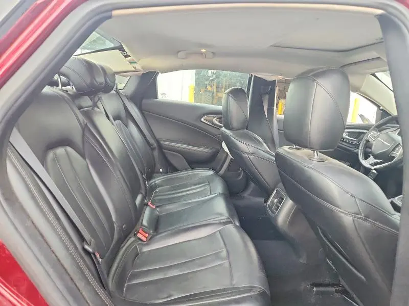 2017 CHRYSLER 200 LIMITED  