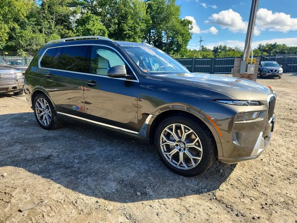 2025 BMW X7 XDRIVE40I  