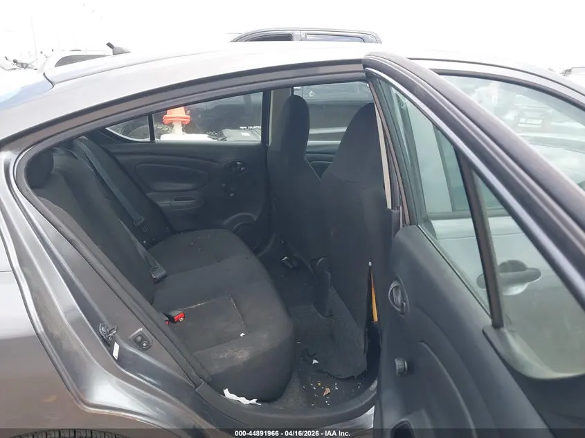 2016 NISSAN VERSA 1.6 S+