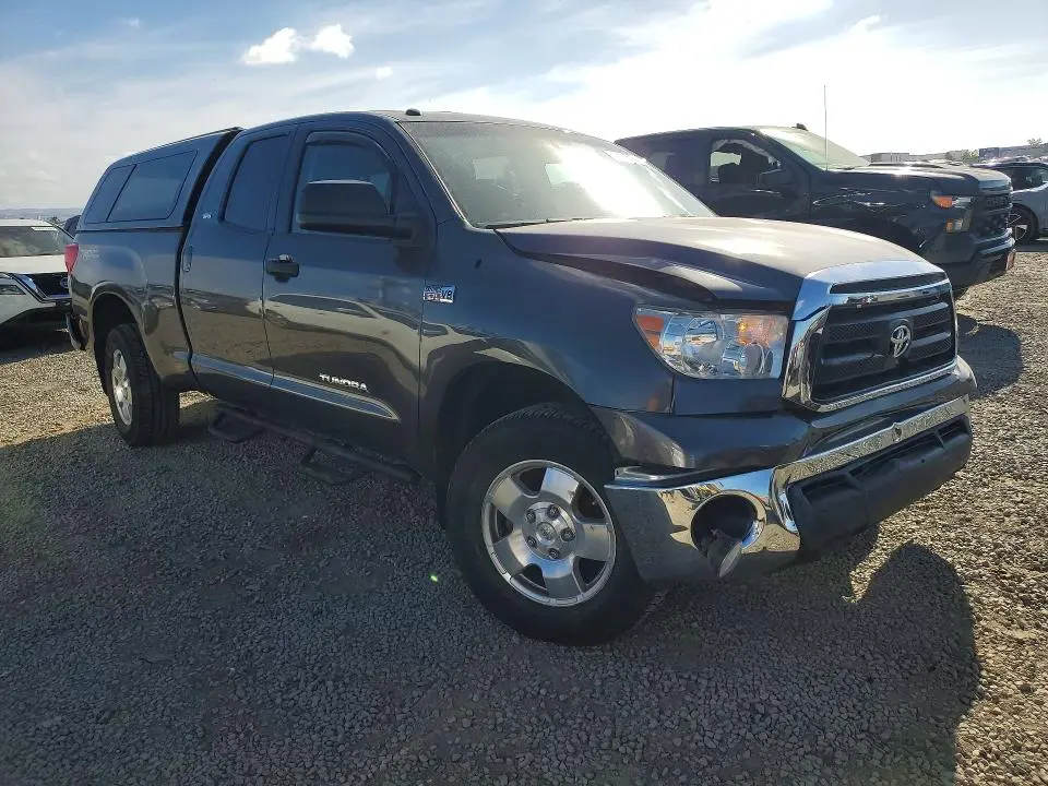 2011 TOYOTA TUNDRA GRADE  