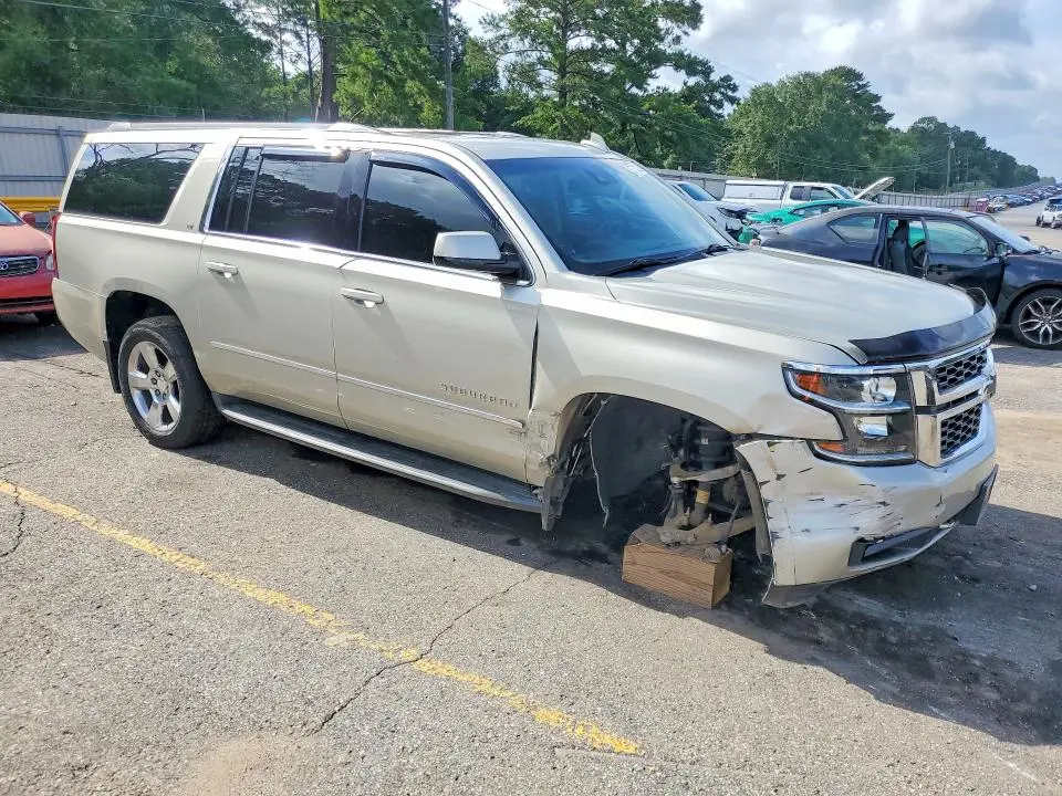 2016 CHEVROLET SUBURBAN C1500 LT  