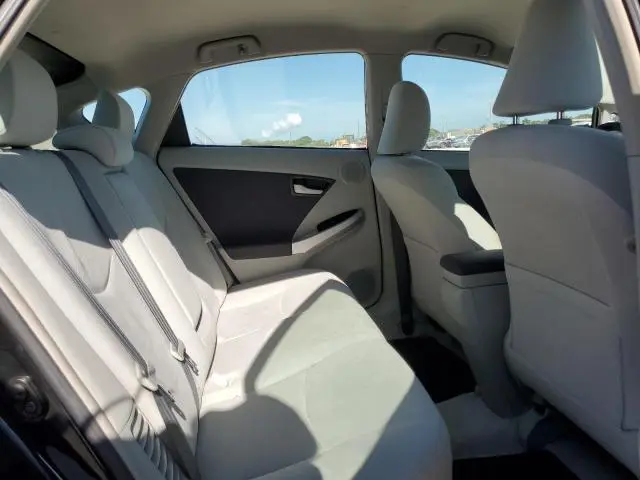 2010 TOYOTA PRIUS