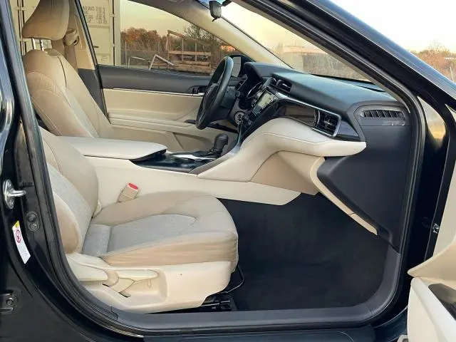 2019 TOYOTA CAMRY L  