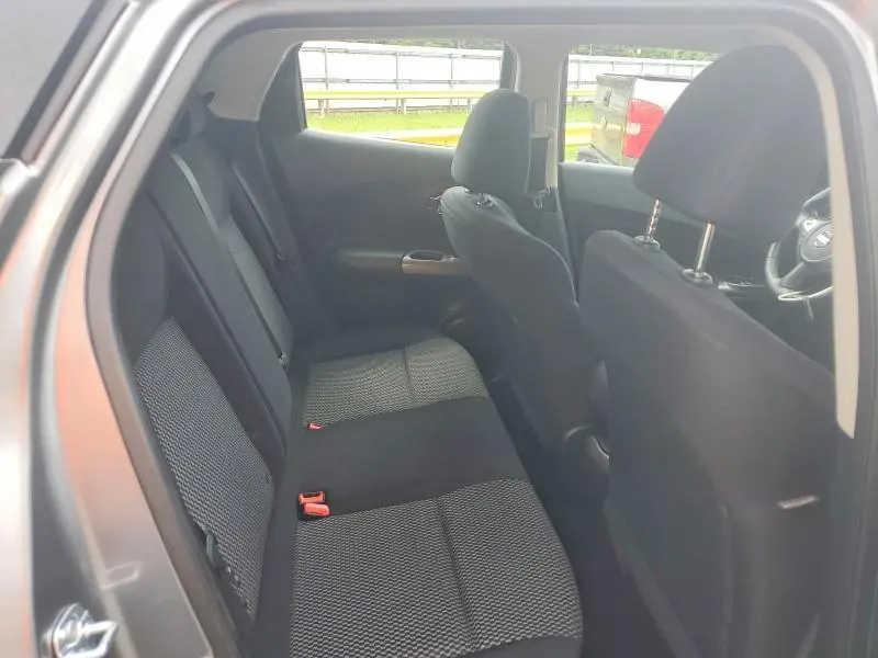2016 NISSAN JUKE S  