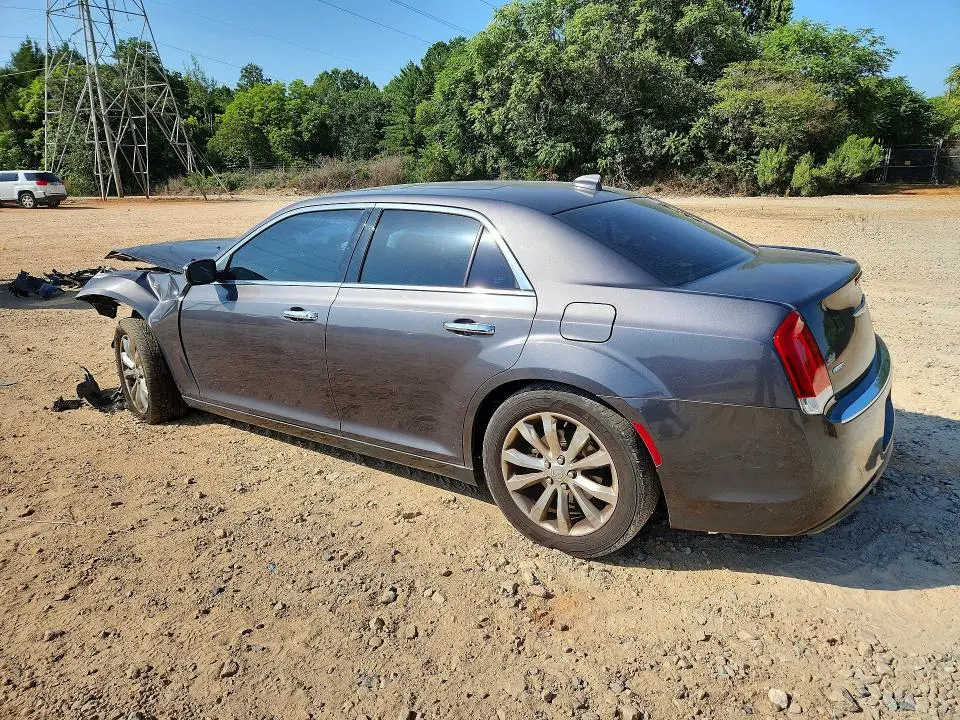 2016 CHRYSLER 300C   
