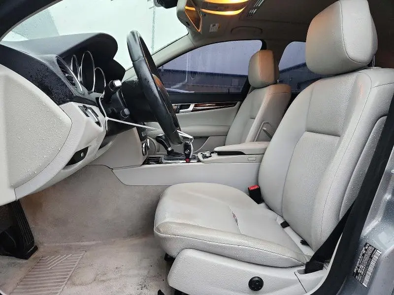 2013 MERCEDES-BENZ C 250  