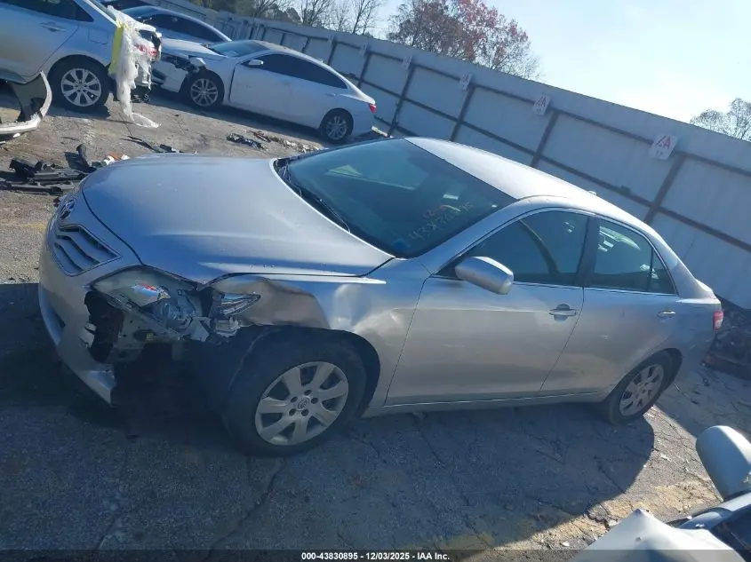 2011 TOYOTA CAMRY LE