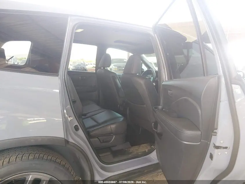 2022 HONDA PASSPORT 2WD EX-L