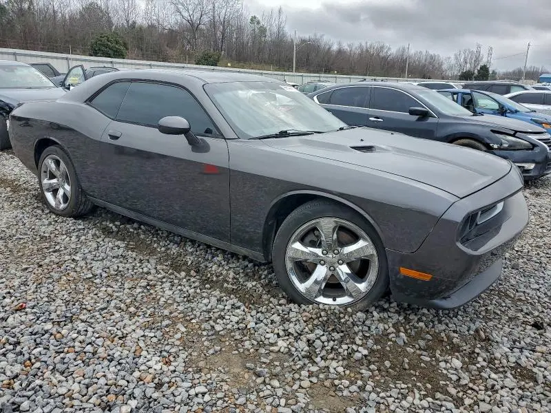 2014 DODGE CHALLENGER SXT  