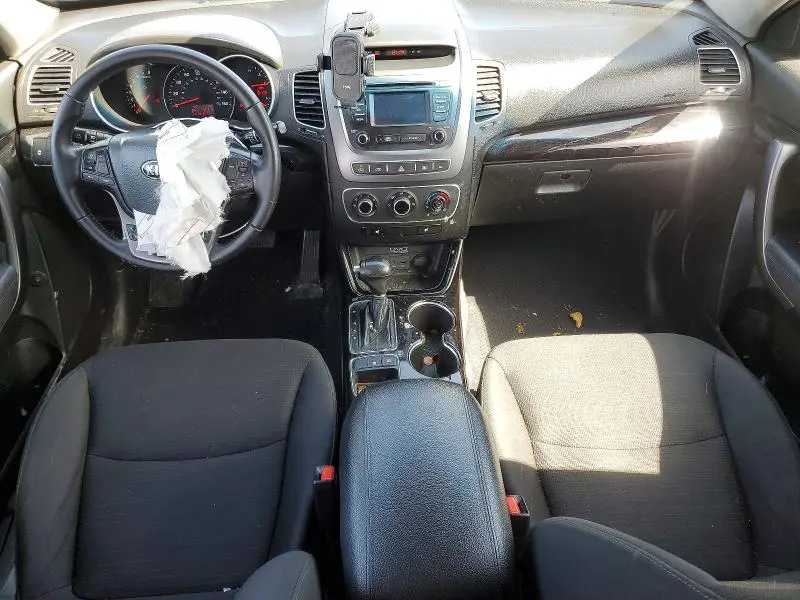 2015 KIA SORENTO   