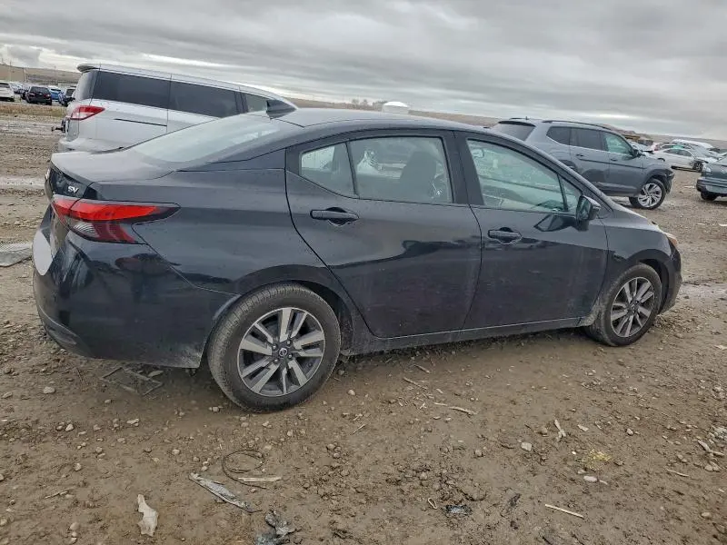 2020 NISSAN VERSA SV  