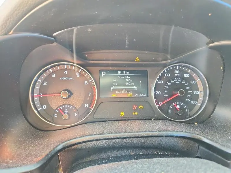 2024 KIA FORTE GT LINE  