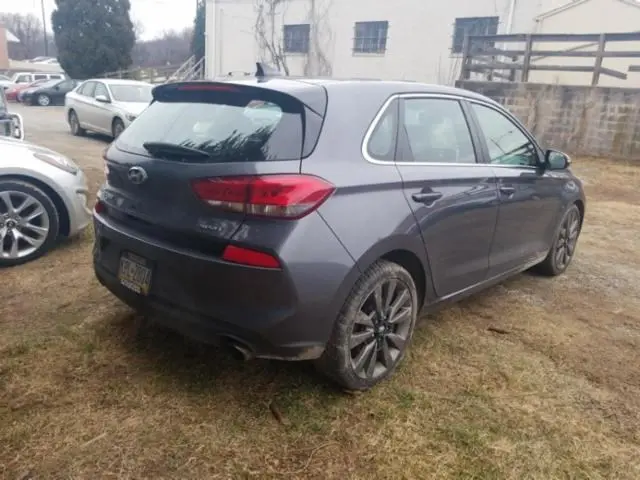 2018 HYUNDAI ELANTRA GT SPORT