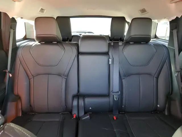 2024 INFINITI QX60 LUXE