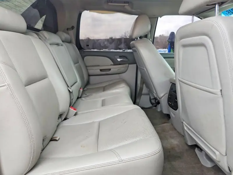2013 CHEVROLET AVALANCHE LTZ  