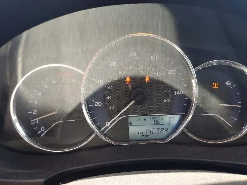 2014 TOYOTA COROLLA LE  