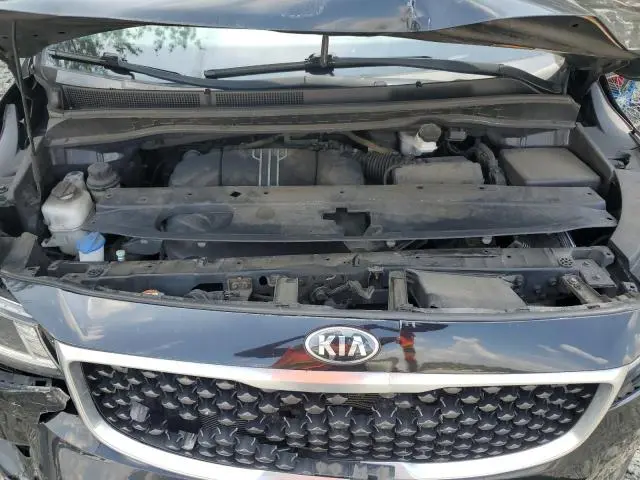 2018 KIA SEDONA LX