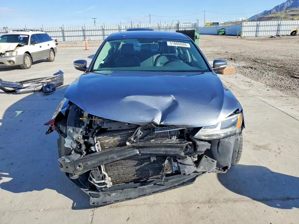 2016 VOLKSWAGEN JETTA SE  