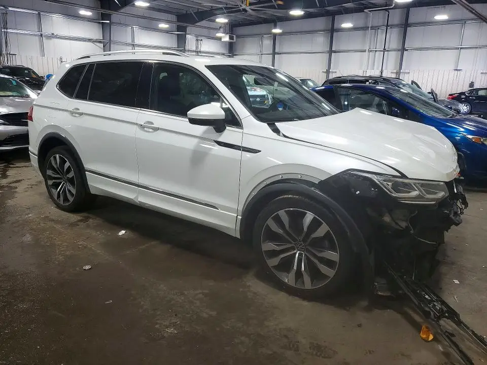 2022 VOLKSWAGEN TIGUAN SEL R-LINE  