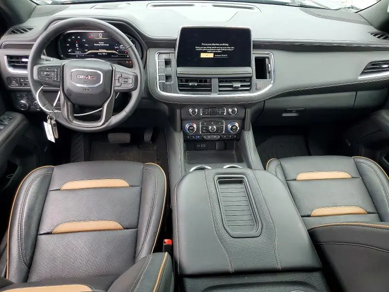 2024 GMC YUKON AT4  