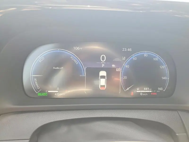 2023 TOYOTA CROWN XLE  