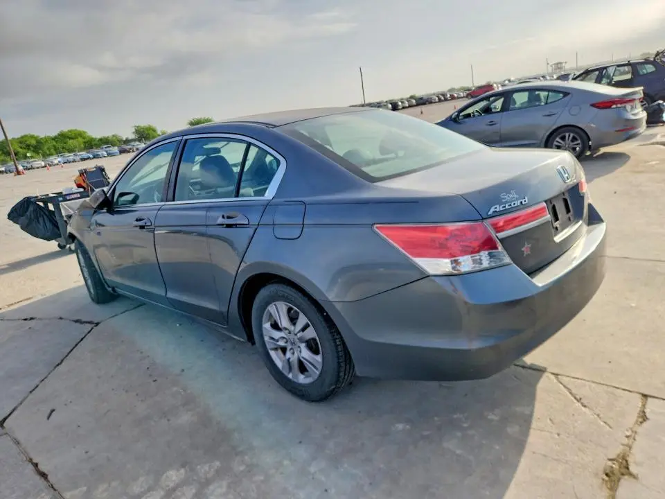 2012 HONDA ACCORD LXP  