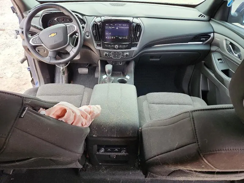 2022 CHEVROLET TRAVERSE LT  