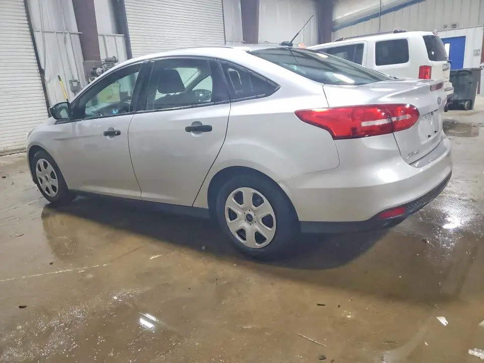 2015 FORD FOCUS S  