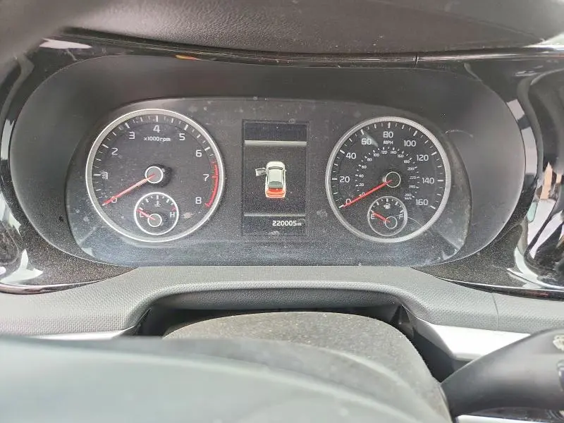 2022 KIA K5 LXS  