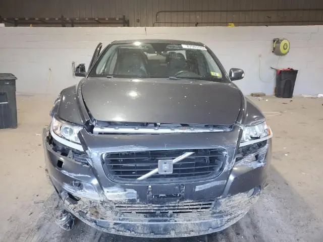 2010 VOLVO S40 2.4I