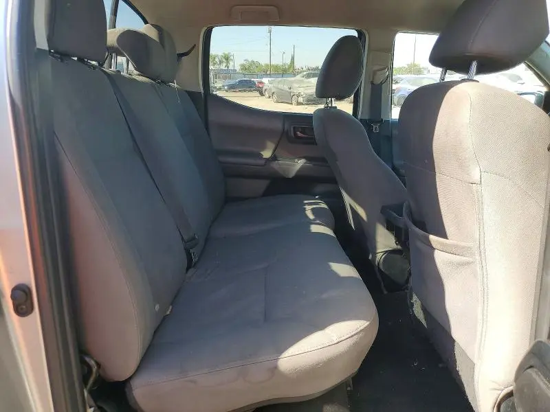 2022 TOYOTA TACOMA SR V6  