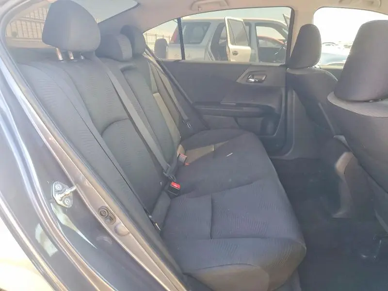 2017 HONDA ACCORD LX  