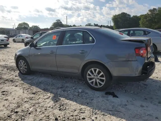 2010 VOLKSWAGEN JETTA SE  