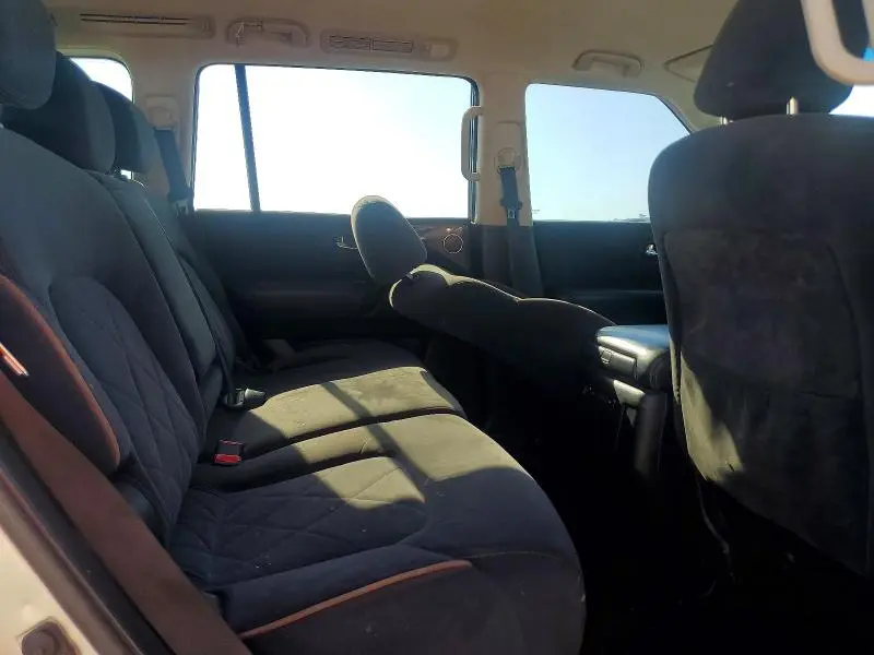 2017 NISSAN ARMADA SV  