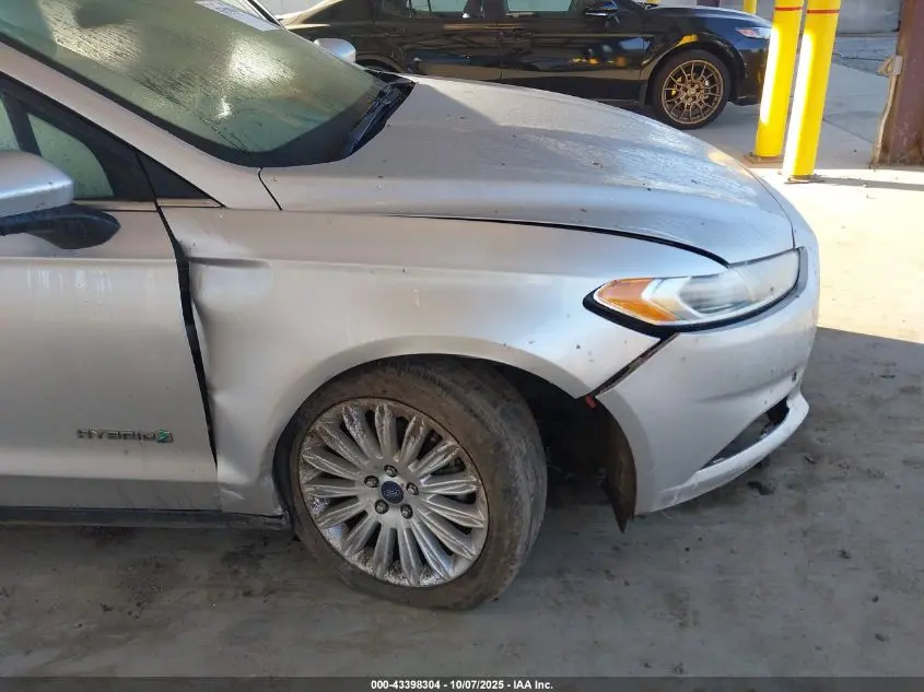 2015 FORD FUSION HYBRID S