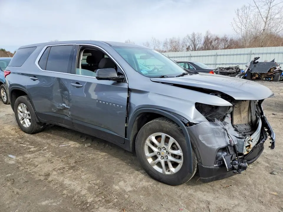 2020 CHEVROLET TRAVERSE LS  