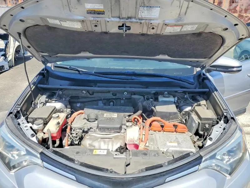 2017 TOYOTA RAV4 HV LIMITED  