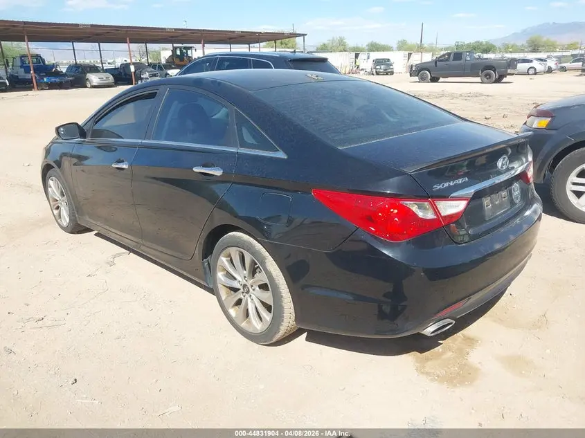 2013 HYUNDAI SONATA SE