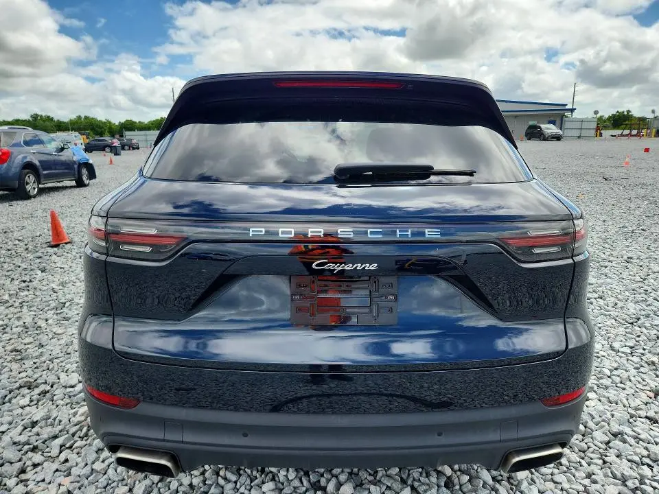 2020 PORSCHE CAYENNE   