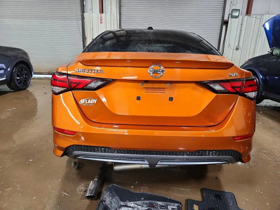 2021 NISSAN SENTRA SR  