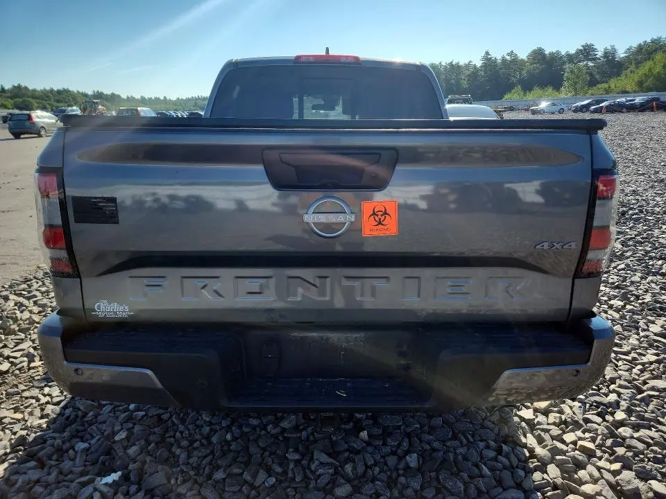 2025 NISSAN FRONTIER SV  