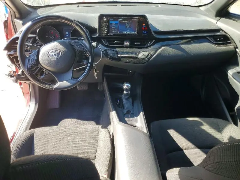 2018 TOYOTA C-HR XLE  