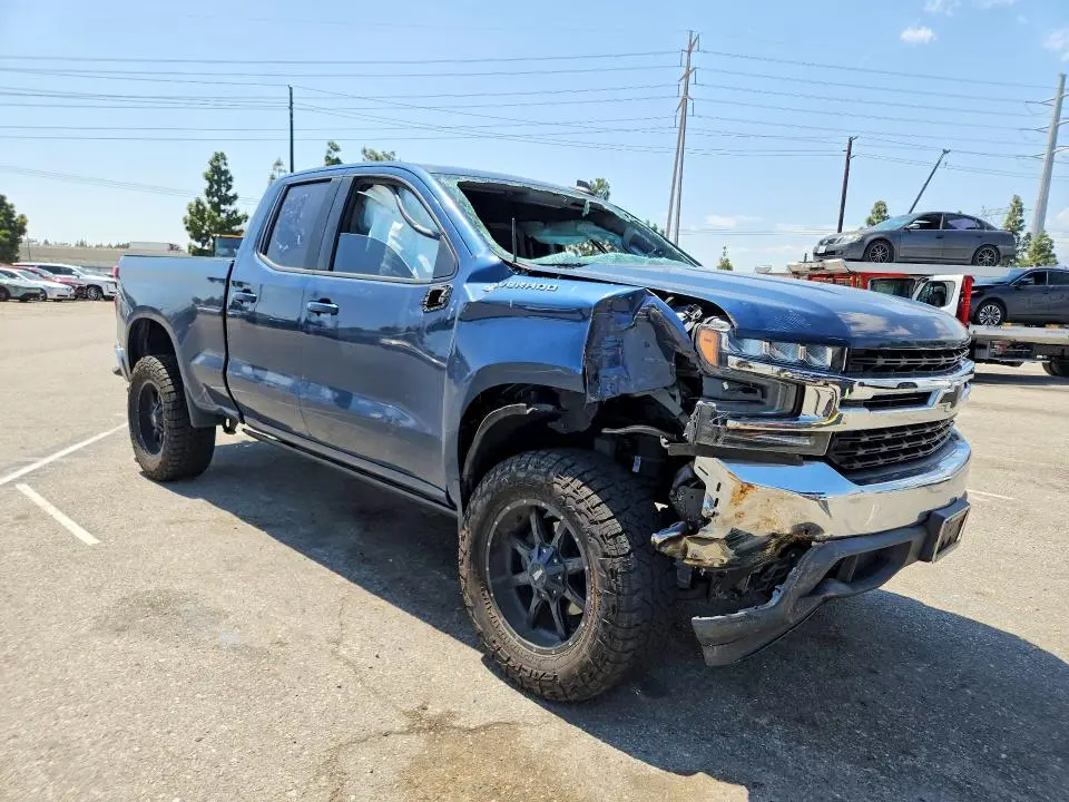 2019 CHEVROLET SILVERADO C1500 LT  
