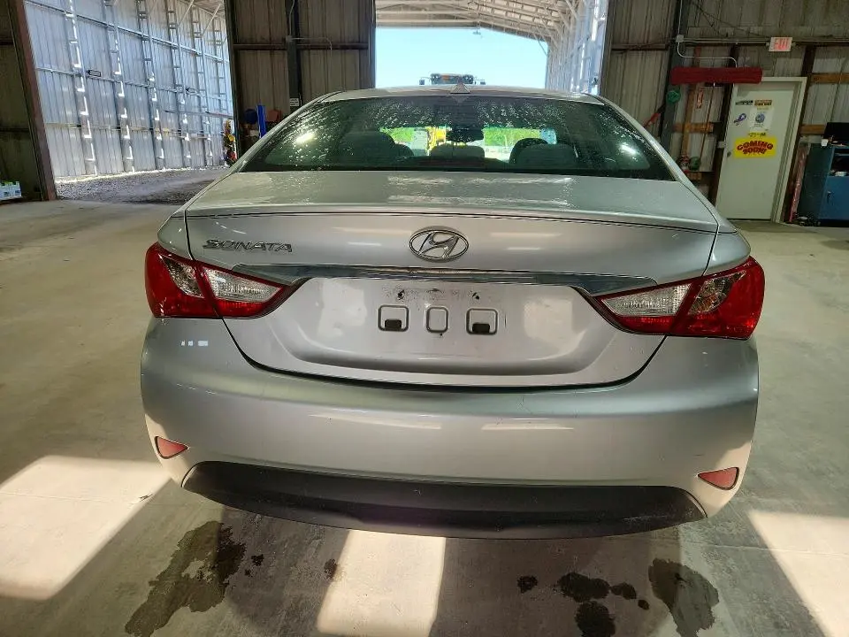 2014 HYUNDAI SONATA GLS  