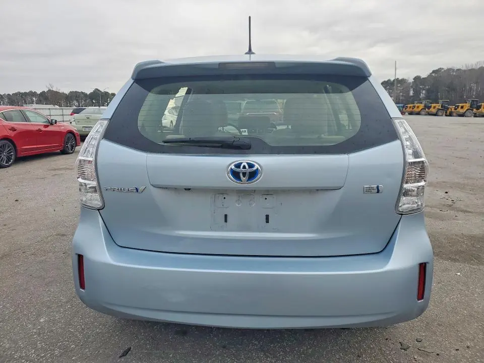 2013 TOYOTA PRIUS V THREE  