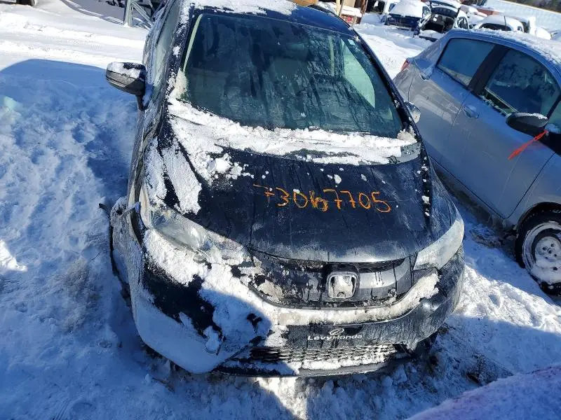 2015 HONDA FIT LX  